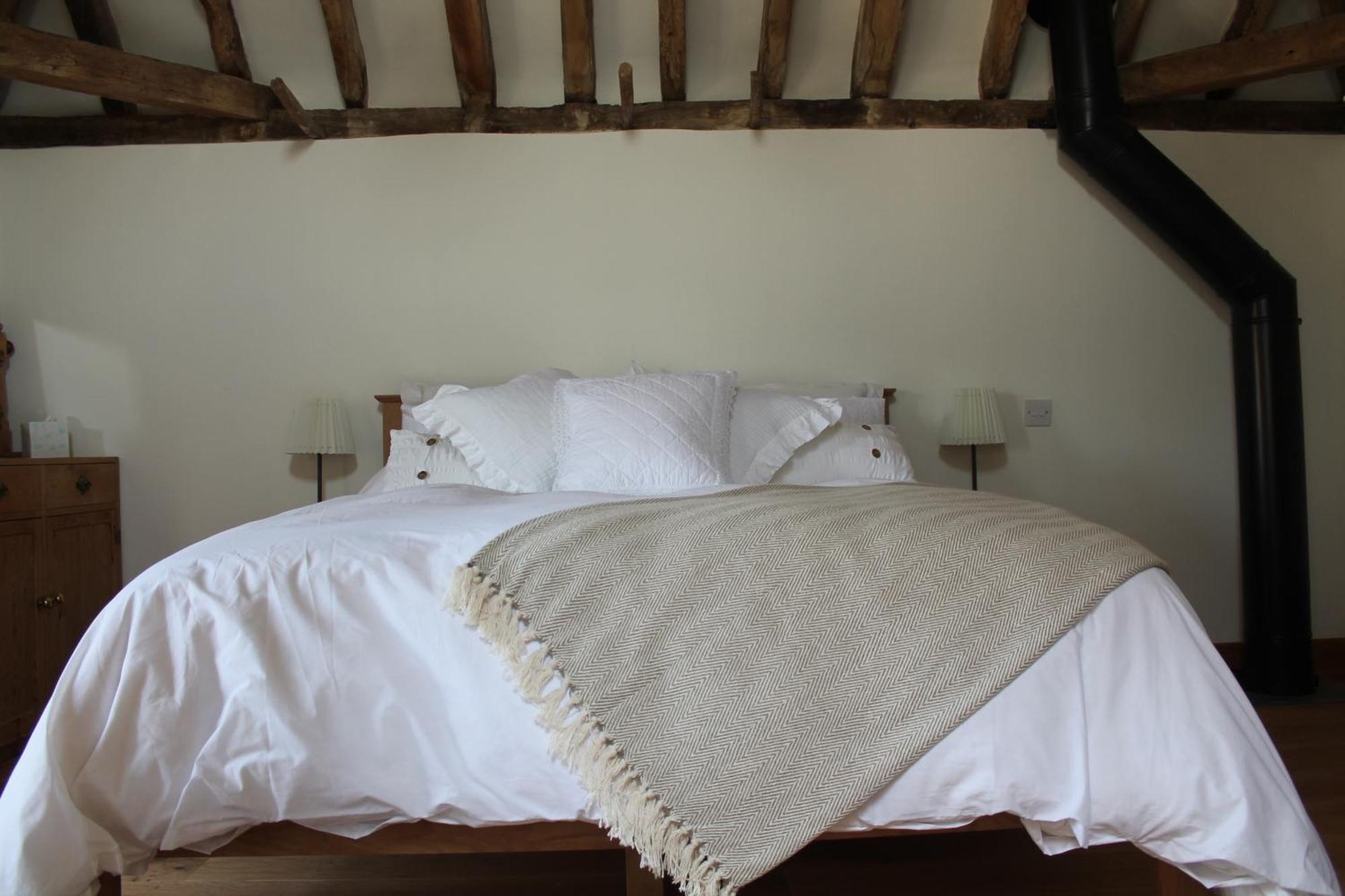 Вилла The Dovecote - Unique Self-Contained 1Bed Renovated Barn Саффрон-Уолден Экстерьер фото